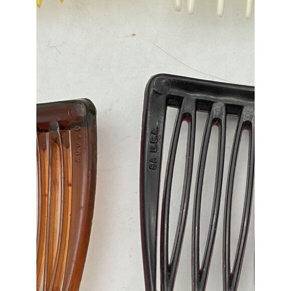 Goody Lot of 4 Vintage Plastic Hair Combs Assorted Colors Made In USA main image 4